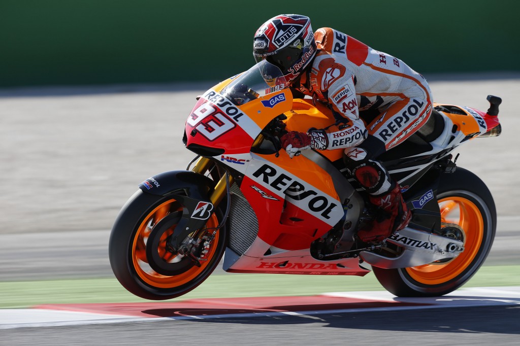 Marc Marquez a dominé toutes les séances d'essais et bat le record du tour détenu par Casey Stoner. Toutefois, il prend garde aux deux Yamaha Boys. (Photo : Honda Repsol)