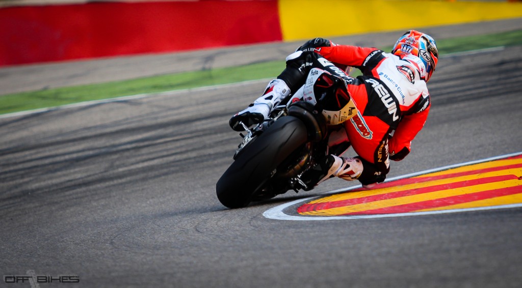 Leandro Mercado sur le tracé du MotorLand Aragón. (Photo : OffBikes)