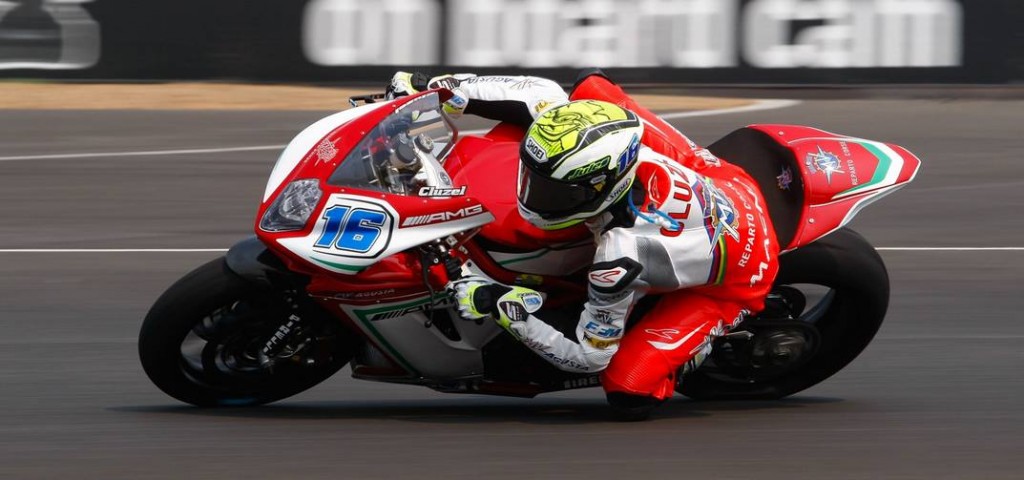 Jules Cluzel s'élancera depuis la 2ème position sur la grille de départ derrière Kenan Sofuoglu. (Photo : MV Agusta)