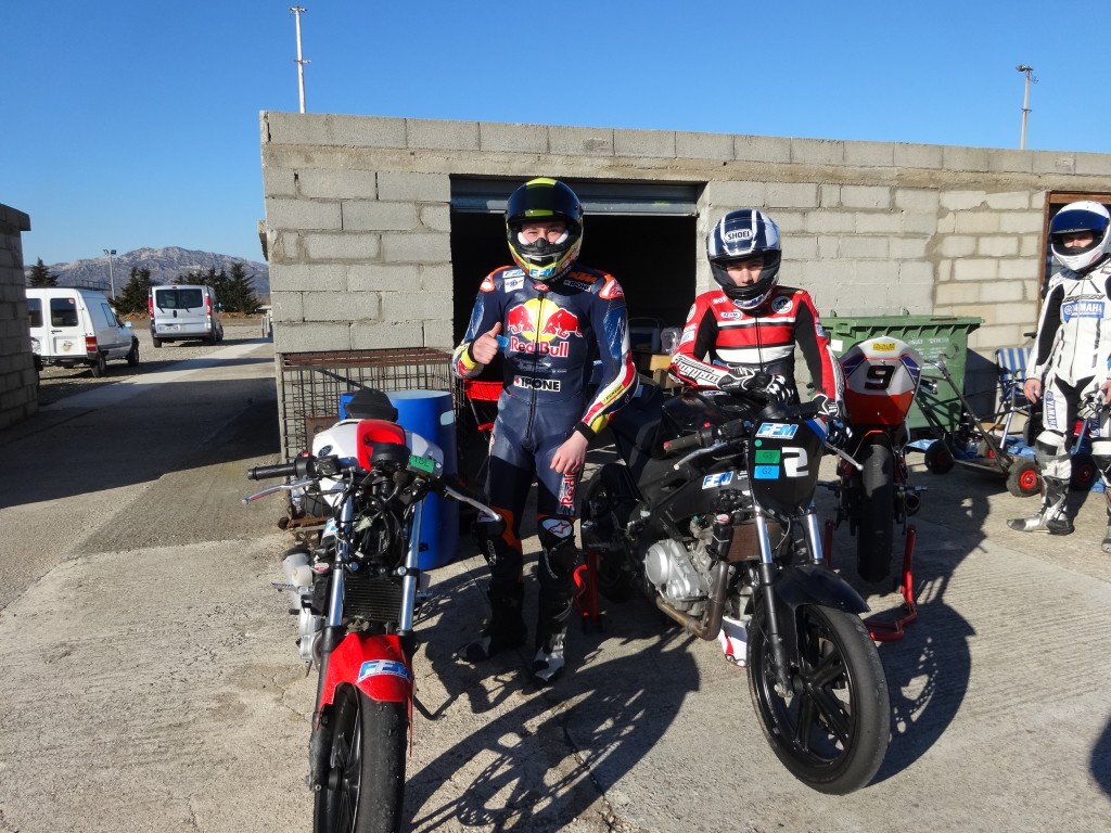 Enzo Boulom bénéficie du soutien d'Alain Bronec pour s'entrainer sur le circuit d'Eyguières. (Photo : Enzo Boulom)