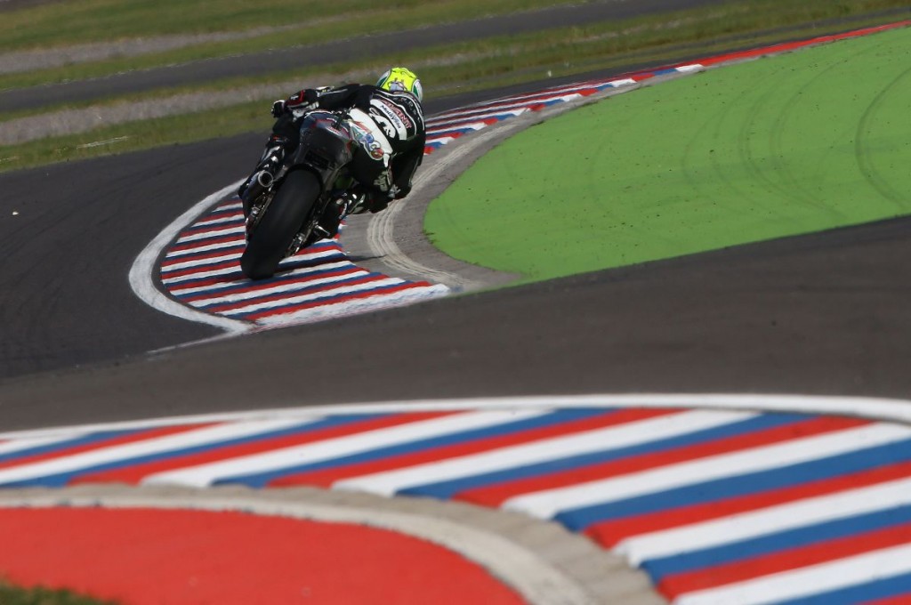 Johann Zarco s'offre sa première victoire et arrivera en Europe en tête du Championnat. (Photo : Ajo)