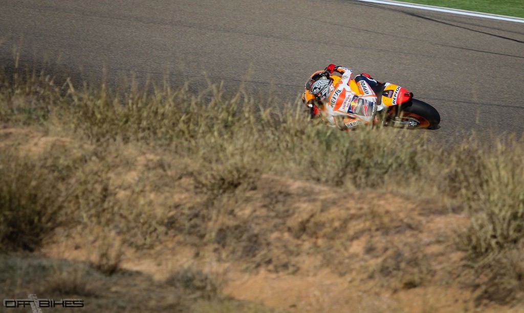 Marc Marquez s'est fracturé le 5e métacarpe de la main gauche à vélo. 