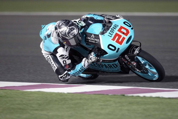 Fabio Quartararo place sa KTM en tête ce soir à Losail. (Photo : Leopard Racing)