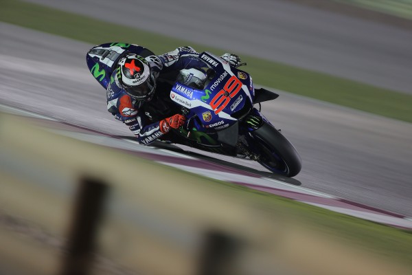 Jorge Lorenzo imprime le rythme en FP1. (Photo : Yamaha)