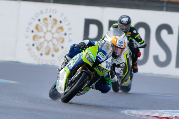 Kyle Smith s'est frayé un chemin jusqu'à la victoire à Assen. (Crédits : WorldSBK.com)