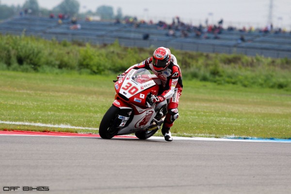 Takaaki Nakagami remporte sa première victoire, la première d'un Japonais après Takahashi en 2010. 