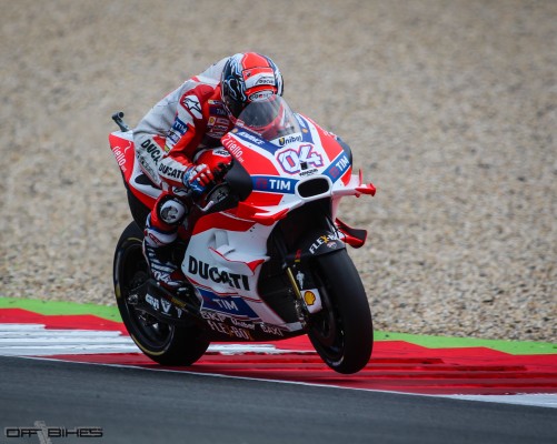 Dovizioso place la Ducati D16 GP en pole position à Assen (après Stoner en 2008)