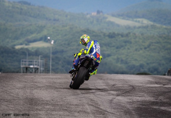 Valentino Rossi : 349 départs en Grand Prix. 